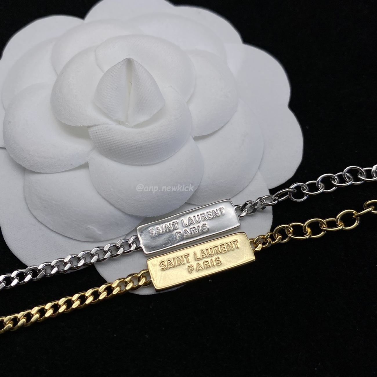 Saint Laurent Opyum Heart Charm Bracelet (8) - www.newkick.vip